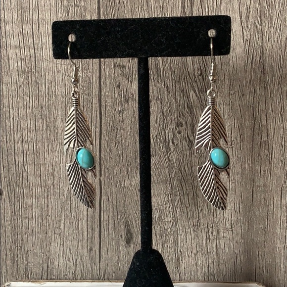3/$15 Boho Inspired Earrings - Picture 1 of 1